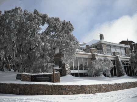 Breathtaker All Suite Hotel  Spa - Accommodation Batemans Bay