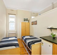 Cambridge Lodge - Accommodation Batemans Bay