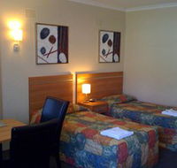 3 Sisters Motel - Accommodation Batemans Bay