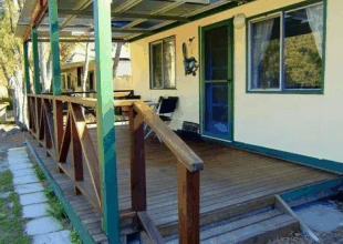 Peaceful Bay Chalets - Accommodation Batemans Bay