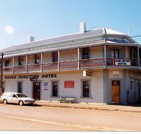 Grand Junction Hotel - Accommodation Batemans Bay