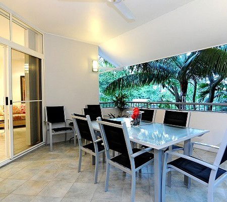 Palm Cove QLD Accommodation Batemans Bay