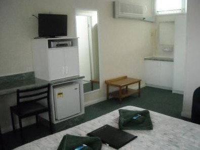 The Tree Motel - Accommodation Batemans Bay 4