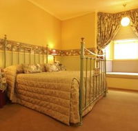 The Russell Hotel - Accommodation Batemans Bay