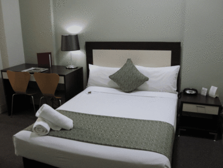 Aarons Hotel - Accommodation Batemans Bay