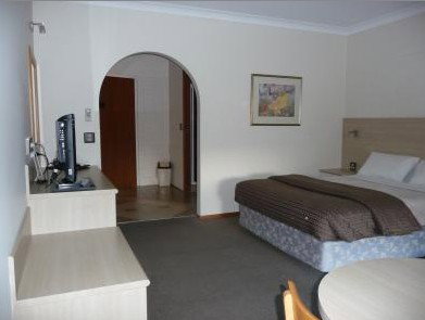 Hamiltons Townhouse Motel - Accommodation Batemans Bay 2