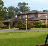 Carriage House Motor Inn - Accommodation Batemans Bay