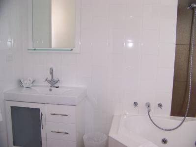 Anchorage At Victor Harbour Seafront Hotel - Accommodation Batemans Bay 3