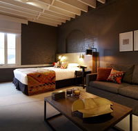 Harbour Rocks Hotel - Accommodation Batemans Bay