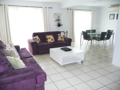 The Shores Holiday Apartments - Accommodation Batemans Bay 0