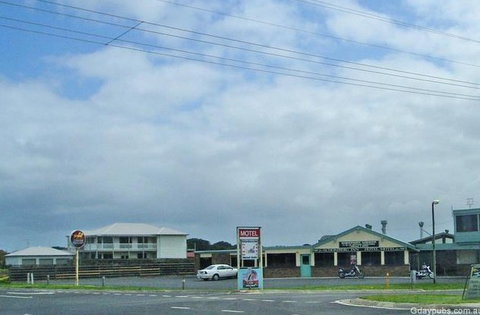 Schomberg Inn Hotel Motel - Accommodation Batemans Bay 1