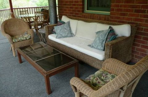 Abernethy Guesthouse - Accommodation Batemans Bay 2