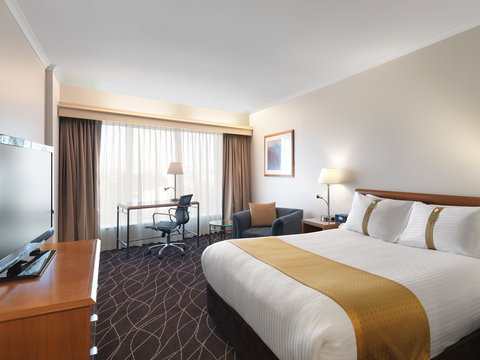 Holiday Inn Sydney Airport - Accommodation Batemans Bay 0