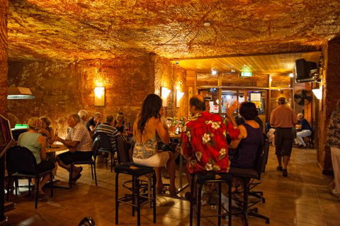 Desert Cave Hotel - Accommodation Batemans Bay 7