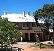Hawker Hotel Motel - Accommodation Batemans Bay