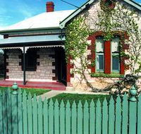 Naracoorte Cottages - Smith Street Villa - Accommodation Batemans Bay