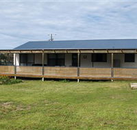 Surfin Sceales Beach House - Accommodation Batemans Bay