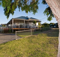 Serenity Holiday House - Accommodation Batemans Bay
