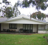Naracoorte Cottages - Pinkerton Hill - Accommodation Batemans Bay