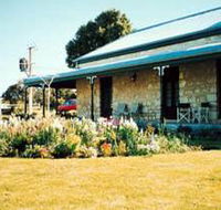 Robe House - Accommodation Batemans Bay