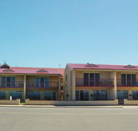 Tumby Bay Hotel Seafront Apartments - Accommodation Batemans Bay