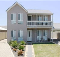 Rocks Retreat Holiday House - Accommodation Batemans Bay