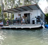 The Murray Dream Self Contained Moored Houseboat - Accommodation Batemans Bay