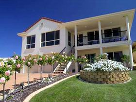 Scenic Encounter Bed And Breakfast - Accommodation Batemans Bay 0