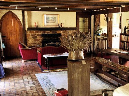 Wuthering Heights - Bronte Manor - Accommodation Batemans Bay 2