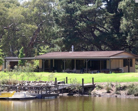 Jandas Lake View - Accommodation Batemans Bay 1