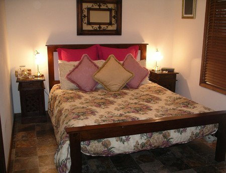 Jandas Lake View - Accommodation Batemans Bay 2