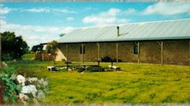 Mt Dutton Bay Woolshed Hostel - Accommodation Batemans Bay 2