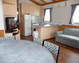 Victor Harbor Holiday And Cabin Park - Accommodation Batemans Bay 0