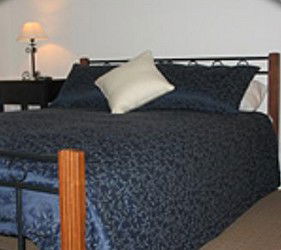 Ibis Apartments - Accommodation Batemans Bay 1