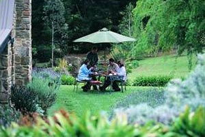Adelaide Hills Country Cottages - Lavender Fields - Accommodation Batemans Bay 2