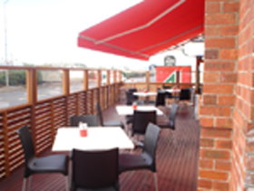 Formby Hotel - Accommodation Batemans Bay 0