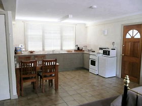Campania Hills - Accommodation Batemans Bay 0