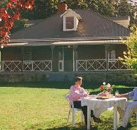 Hartzview Vineyard Homestead - Accommodation Batemans Bay