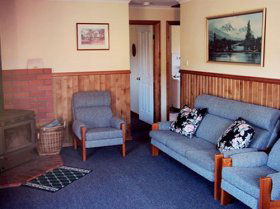 Lake Yalleena Holiday Cabins - Accommodation Batemans Bay 0