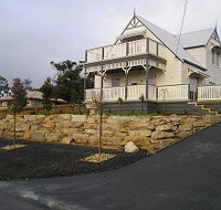 Iron Pot Cottage - Accommodation Batemans Bay