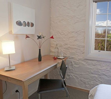 Bluestone Grain Store B&B - Accommodation Batemans Bay 3
