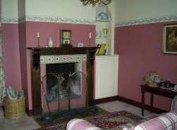 Lythgos Row Of Romantic Cottages - Accommodation Batemans Bay 2