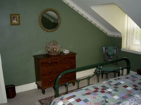 Lythgos Row Of Romantic Cottages - Accommodation Batemans Bay 3