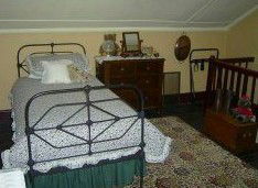 Lythgos Row Of Romantic Cottages - Accommodation Batemans Bay 4