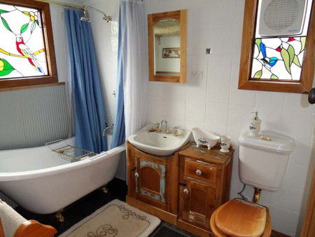 Peck's On Pine - Accommodation Batemans Bay 1