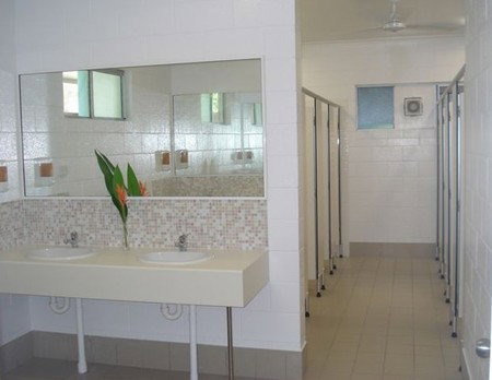 Absolute Backpackers Mission Beach - Accommodation Batemans Bay 5