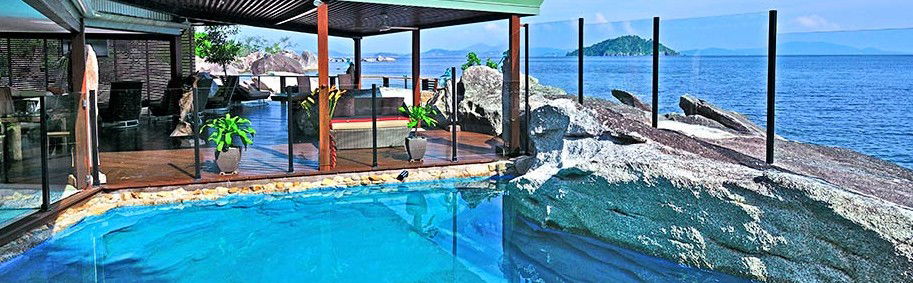 Birkalla QLD Accommodation Batemans Bay