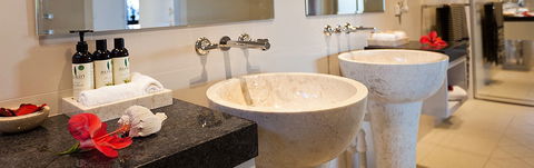 East Bedarra Island Retreat - Accommodation Batemans Bay 4