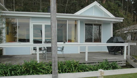 A Lake House At Burrill Lake - Accommodation Batemans Bay 5