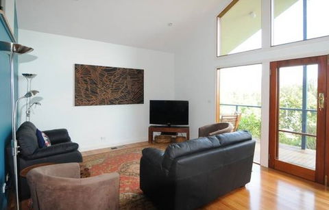 Blue Roo House - Accommodation Batemans Bay 3